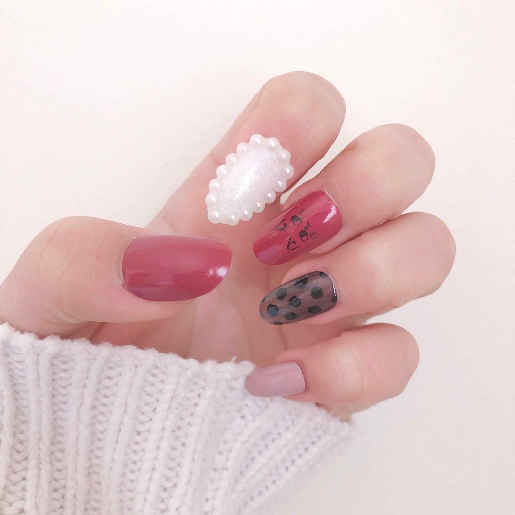 DAISO ネイル接着両面テープのクチコミ「こんにちわ～。のあです🐶
初投稿ですががんばりますー

-------------ｷﾘﾄﾘｾﾝ.....」（1枚目）