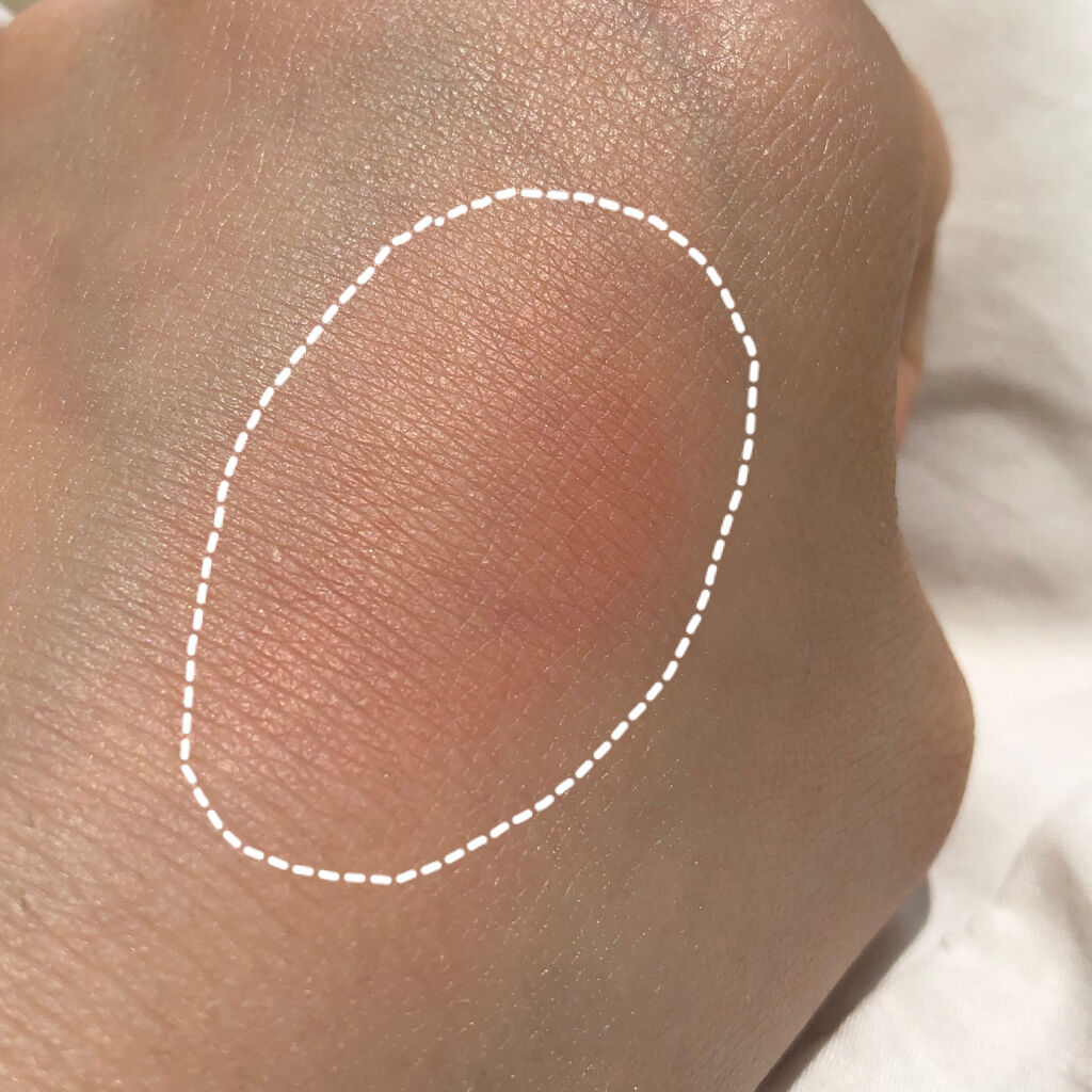 シングルブラッシャー RD01　ドラゴンレッド/the SAEM/パウダーチークを使ったクチコミ（3枚目）