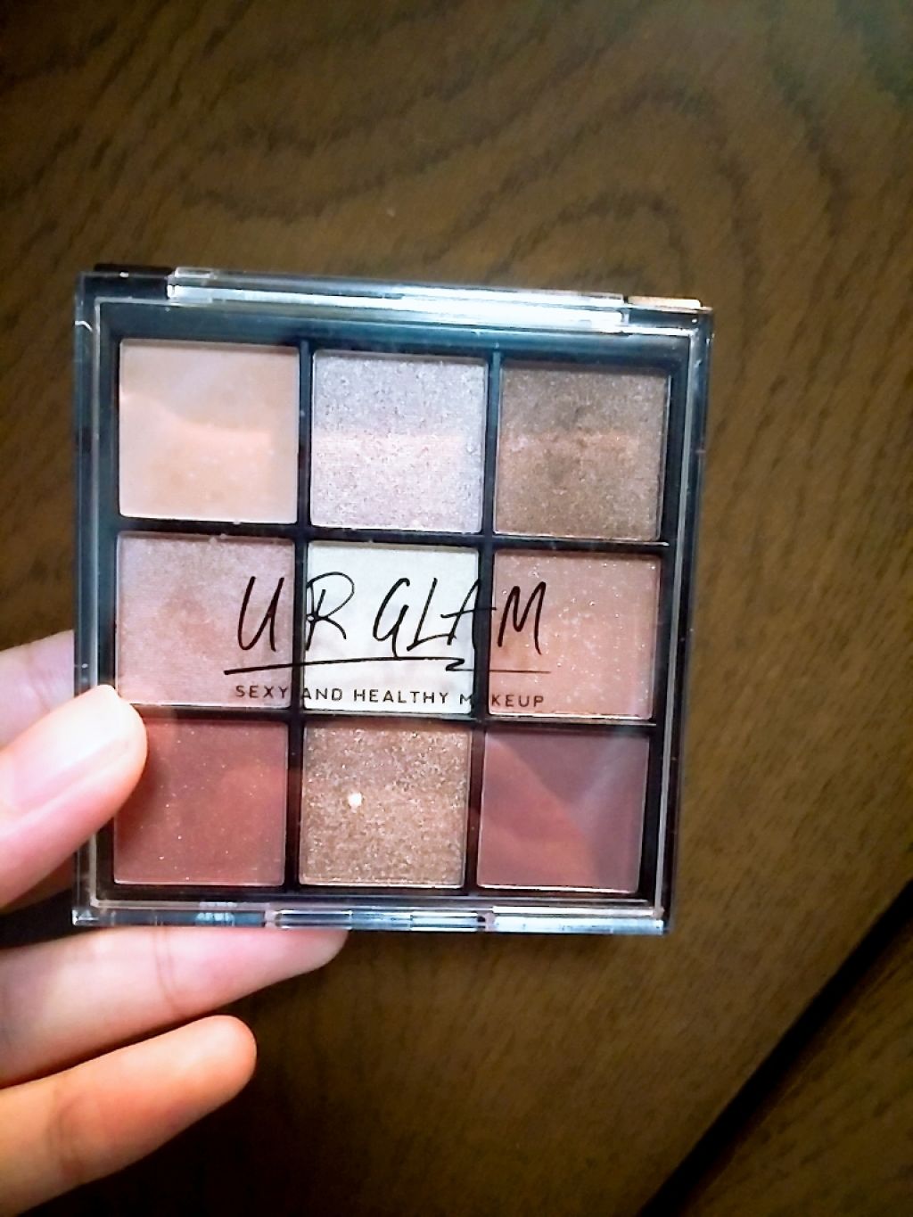 UR GLAM　BLOOMING EYE COLOR PALETTE/U R GLAM/アイシャドウパレットを使ったクチコミ（1枚目）