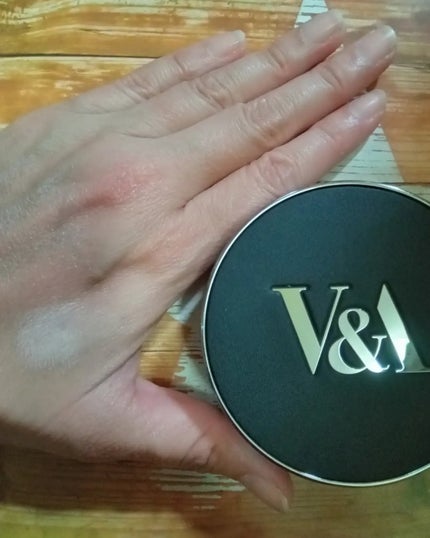 ロングウェアクッションファンデーション/V&Aビューティー/クッションファンデーションを使ったクチコミ(3枚目)