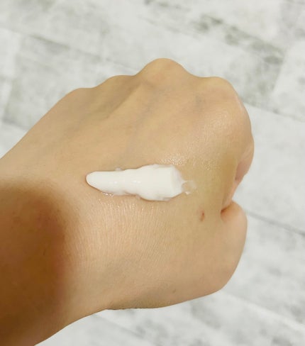 薬用足指さらさらクリーム/デオナチュレ/デオドラント・制汗剤を使ったクチコミ(4枚目)