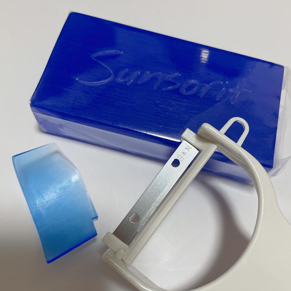 スキンピールバー AHAマイルド/サンソリット/洗顔石鹸を使ったクチコミ（2枚目）