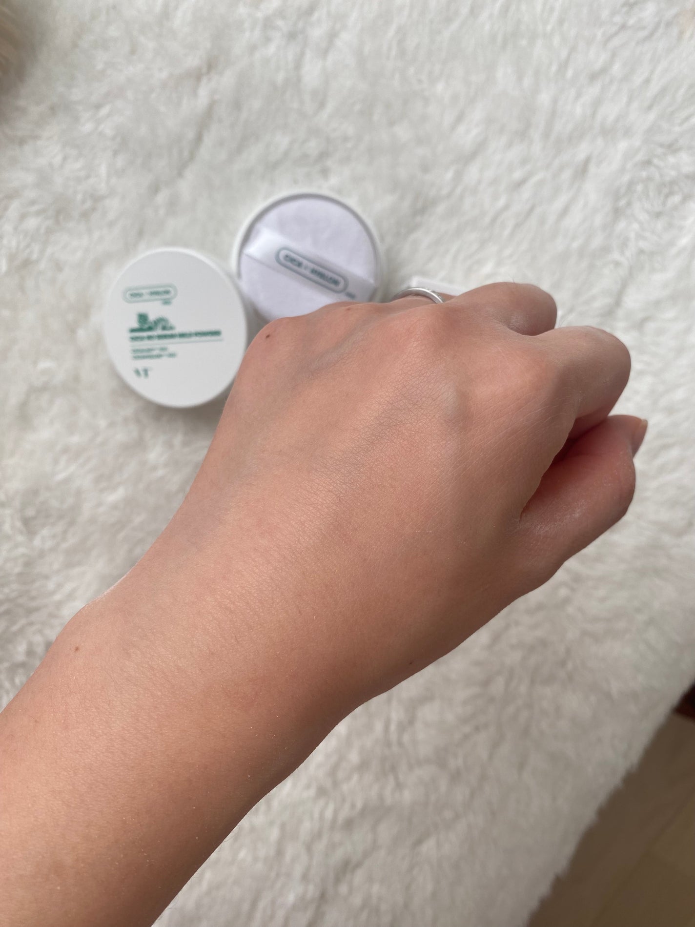 CICA ノーセバム マイルドパウダー/VT/ルースパウダーを使ったクチコミ(3枚目)