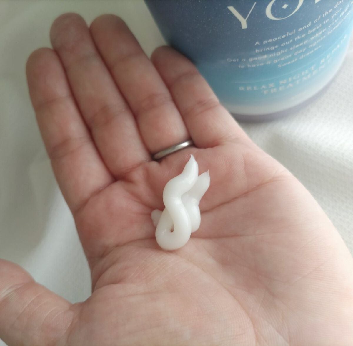 リラックスナイトリペア シャンプー/トリートメント/YOLU/市販シャンプーを使ったクチコミ(4枚目)