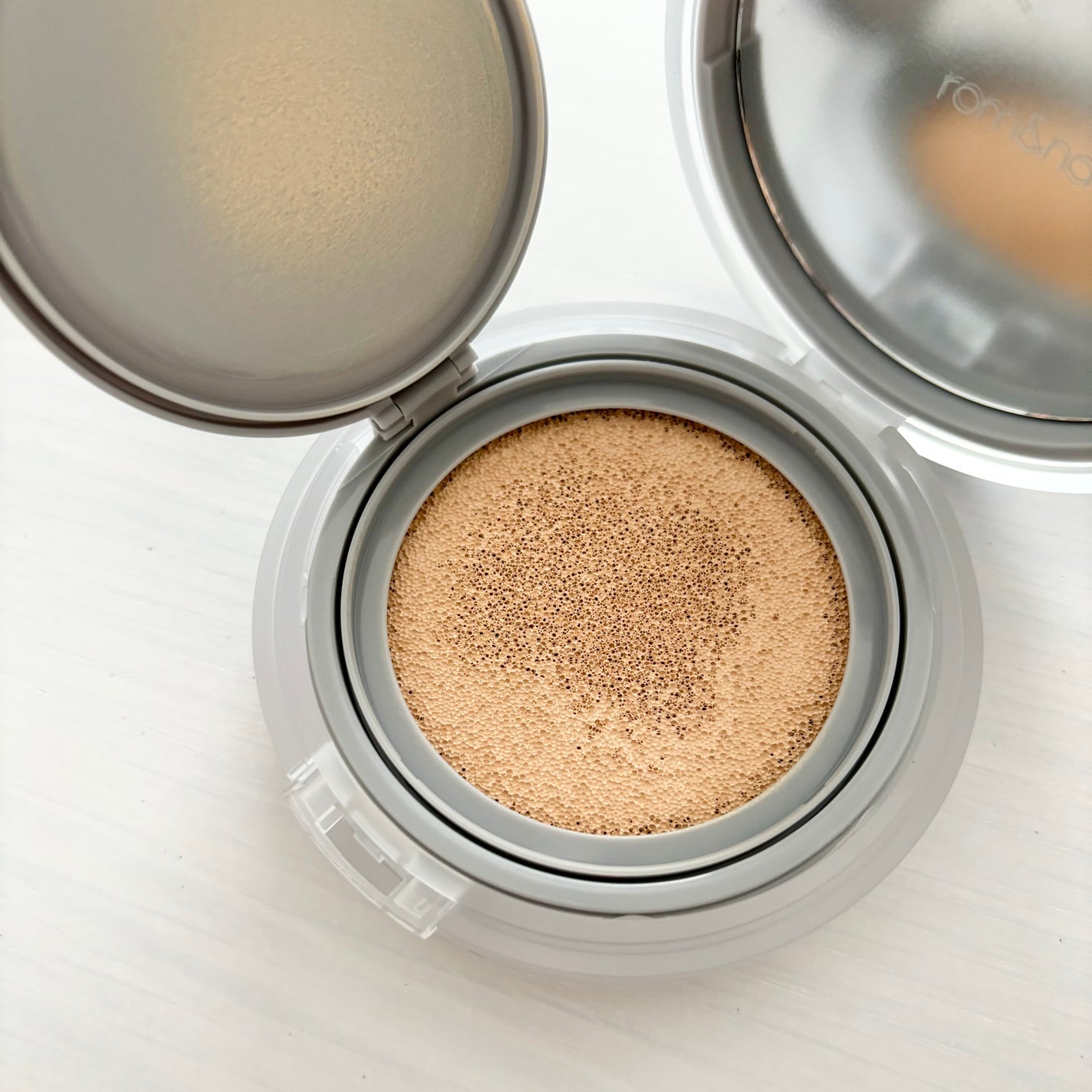 ヌーゼロクッション/rom&nd/クッションファンデーションを使ったクチコミ(3枚目)