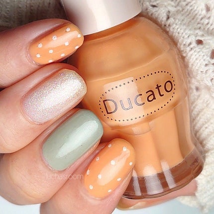 カラフルネイルズ/キャンメイク/マニキュアを使ったクチコミ(4枚目)