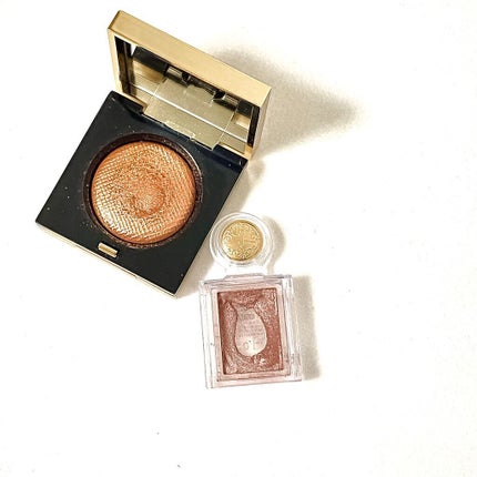 シャドーカスタマイズ/MAJOLICA MAJORCA/単色アイシャドウを使ったクチコミ(1枚目)