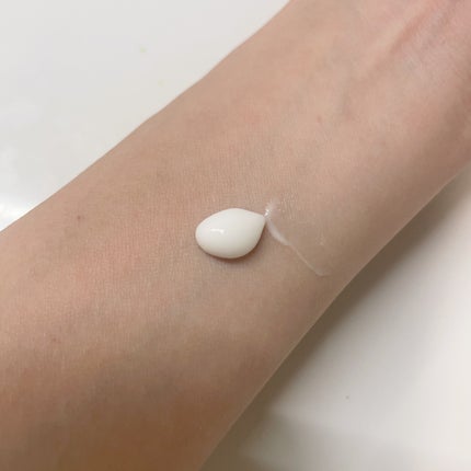 ディープリーエンリッチド ボディローション フォレストレモンの香り/ヴァセリン/ボディローションを使ったクチコミ(6枚目)