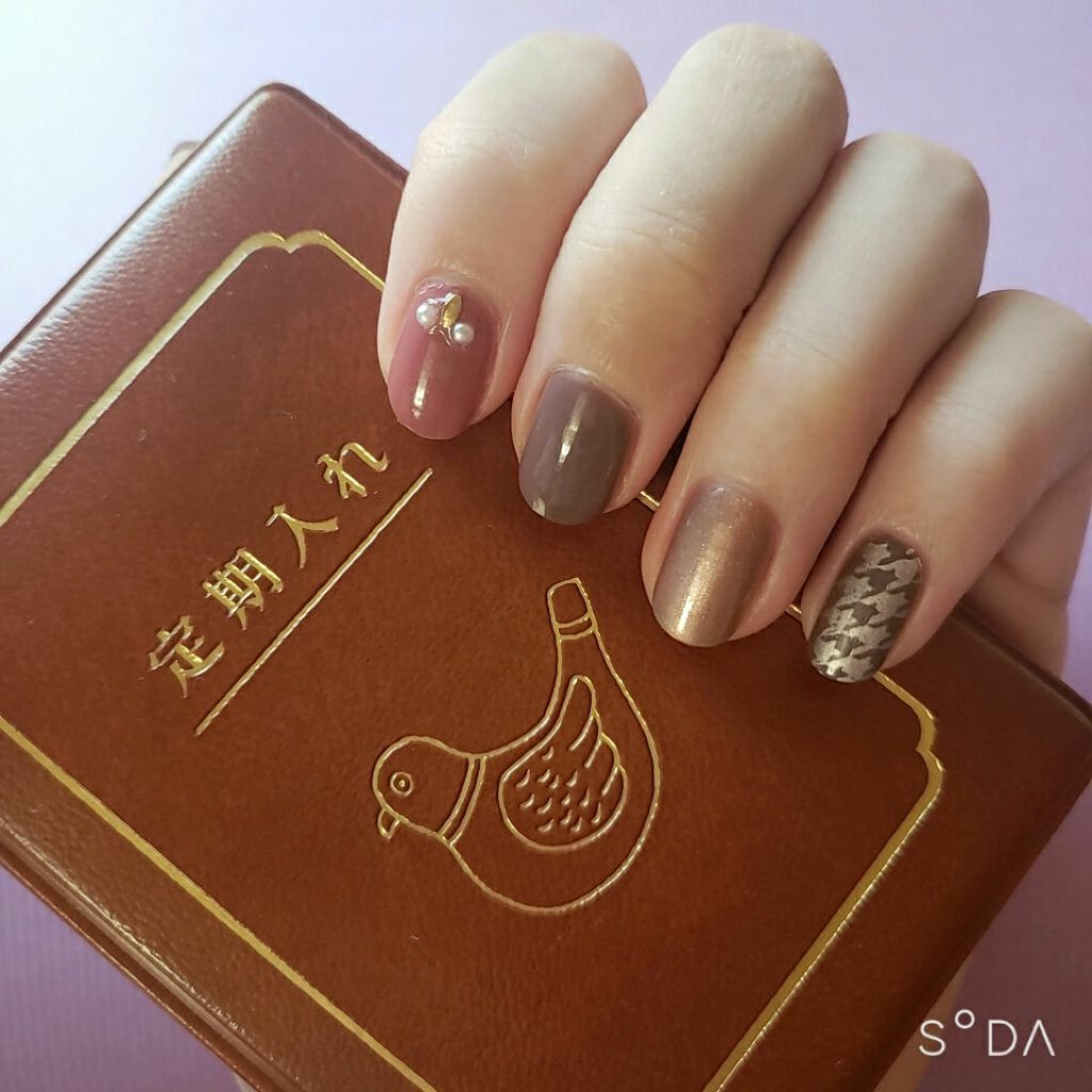 ネイルホリック/ネイルホリック/マニキュアを使ったクチコミ(4枚目)