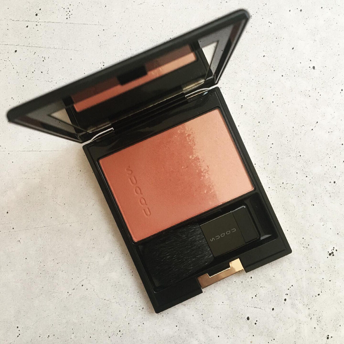 ピュア カラー ブラッシュ 04 漆陽-URUSHIBI/SUQQU/パウダーチークを使ったクチコミ（1枚目）