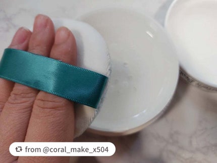 薬用さらさらデオドラントパウダー/デオナチュレ/デオドラント・制汗剤を使ったクチコミ(4枚目)