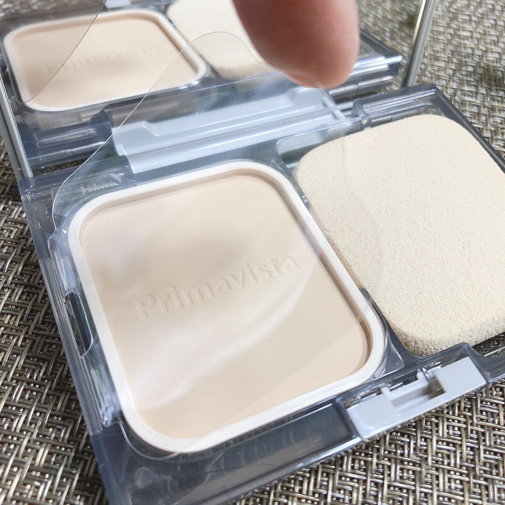 プリマヴィスタ ブライトチャージ パウダー スターターセット オークル05/プリマヴィスタ/パウダーファンデーションを使ったクチコミ（3枚目）