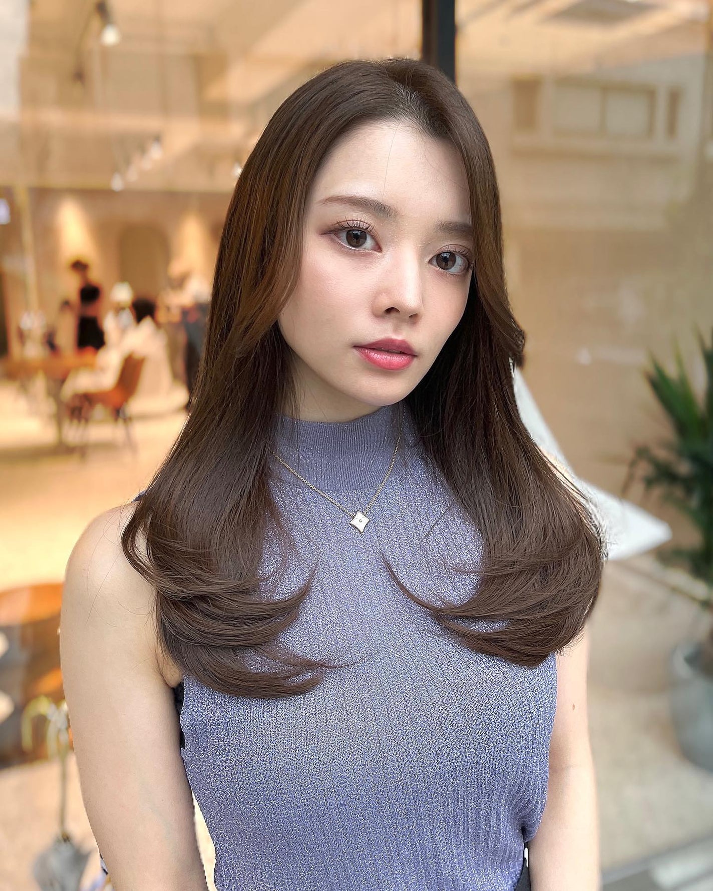 HARUNA on LIPS 「控えめな、大人上品にたっぷりレイヤー♡鎖骨より低めにスタートし..」(3枚目)