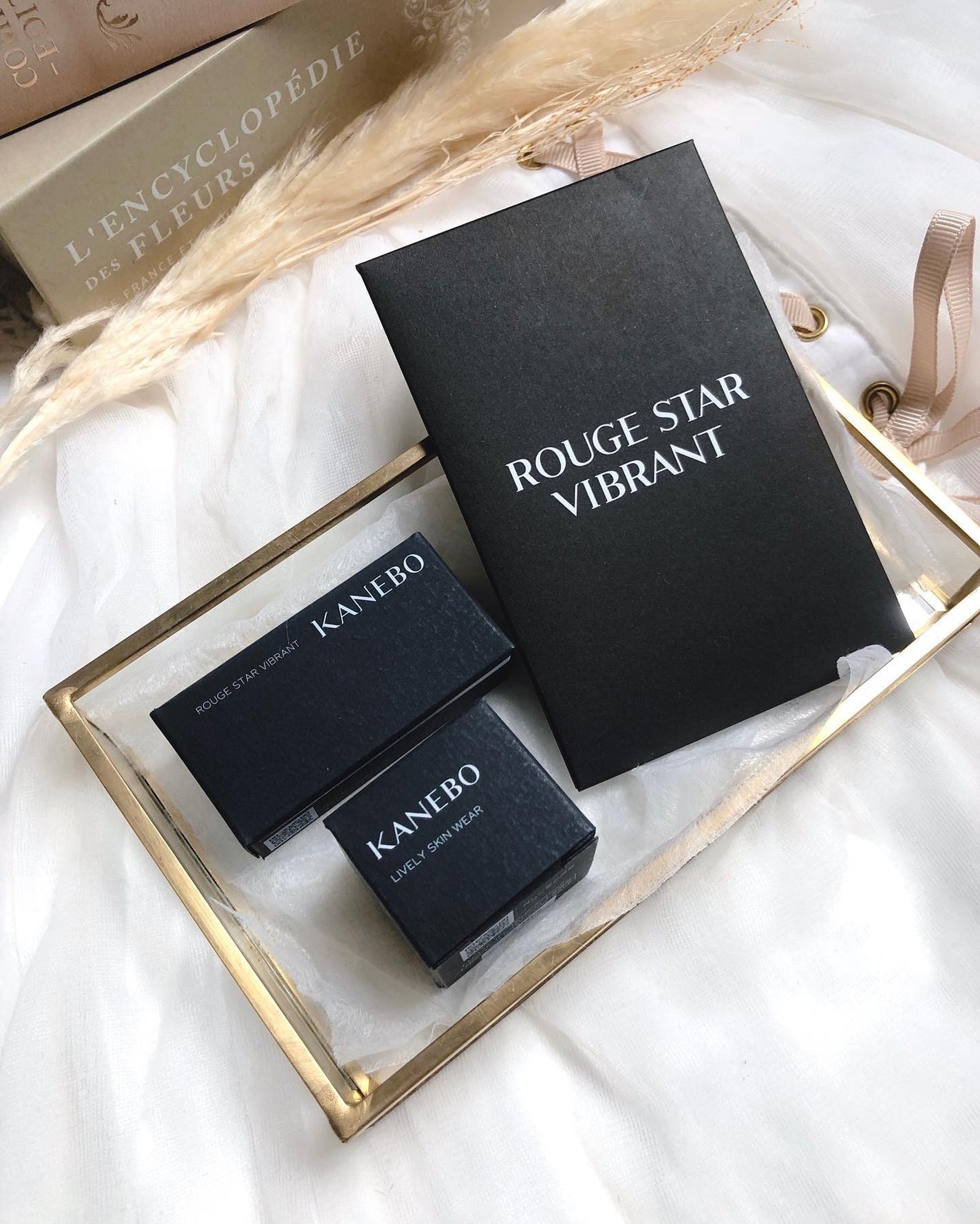 ライブリースキン ウェア/KANEBO/クリーム・エマルジョンファンデーションを使ったクチコミ(9枚目)