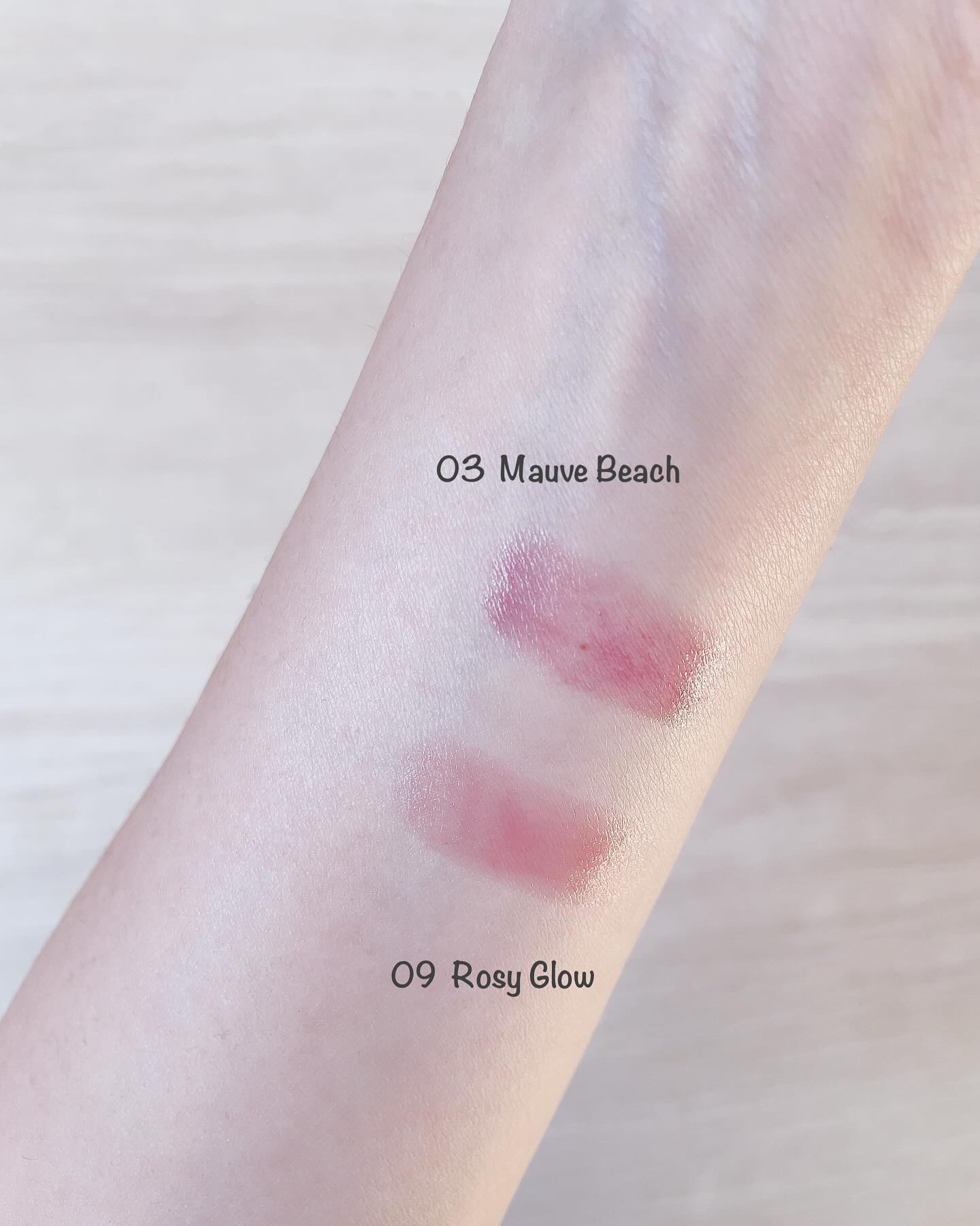 サンキスド プランプ リップバーム 09 Rosy Glow/shaishaishai/リップバームを使ったクチコミ（3枚目）