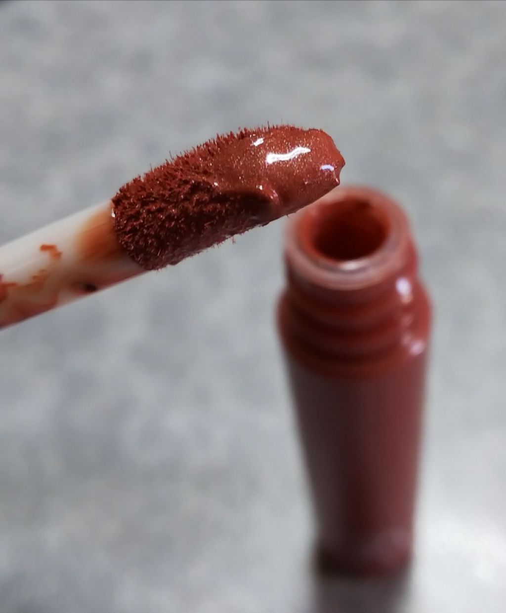 カラーステイ オーバータイム リップカラー/REVLON/リップグロスを使ったクチコミ（2枚目）