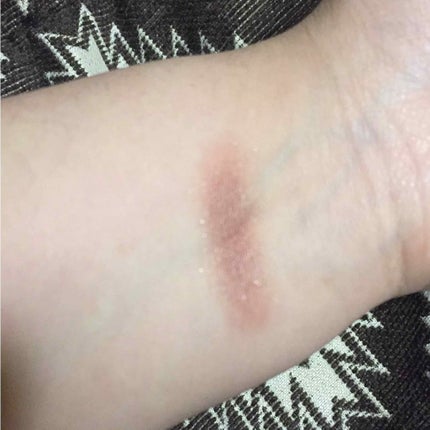 シャドーカスタマイズ/MAJOLICA MAJORCA/単色アイシャドウを使ったクチコミ(2枚目)