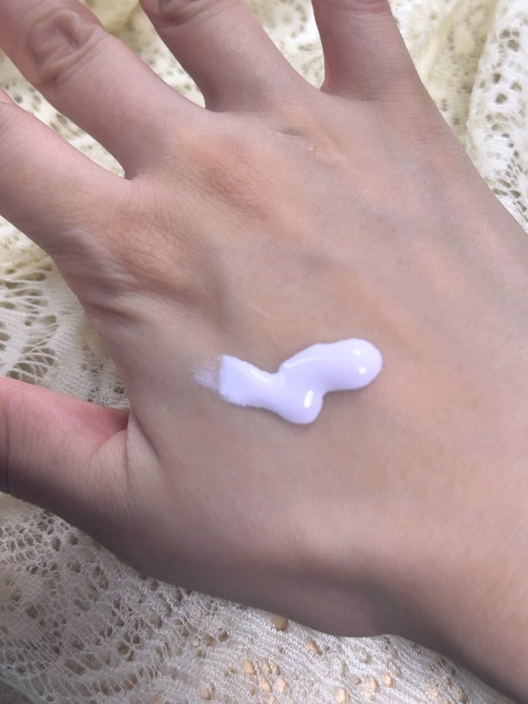 ダルバ ウォータフル トーンアップ サンクリーム(パープル)/ダルバ/日焼け止めクリームを使ったクチコミ（2枚目）