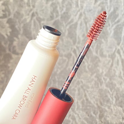 ハンオールブロウカラ 06 ベリーオーキッド(BERRY ORCHID)(日本限定)/rom&nd/眉マスカラを使ったクチコミ(2枚目)