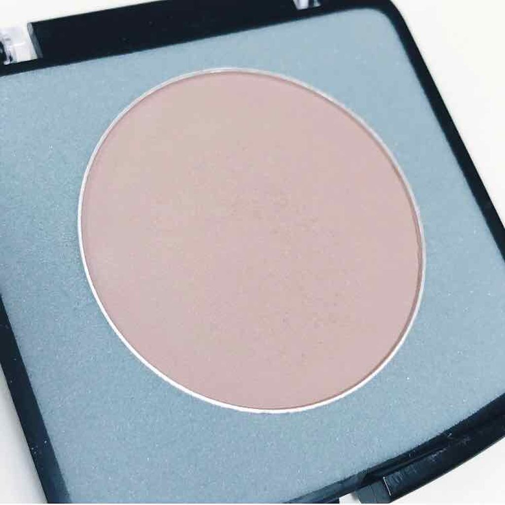 メイクアップカラーバリエーション/チャコット・コスメティクス/単色アイシャドウを使ったクチコミ（2枚目）