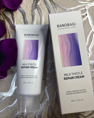 今日ご紹介するのは
BANOBAGIさんのミルクシスルリペアクリームです。

こちらの商品は、皮膚科専門医が作った韓国化粧品のフェイスクリームです。
化粧水から美容液、クリームまでワンセットで完了できる