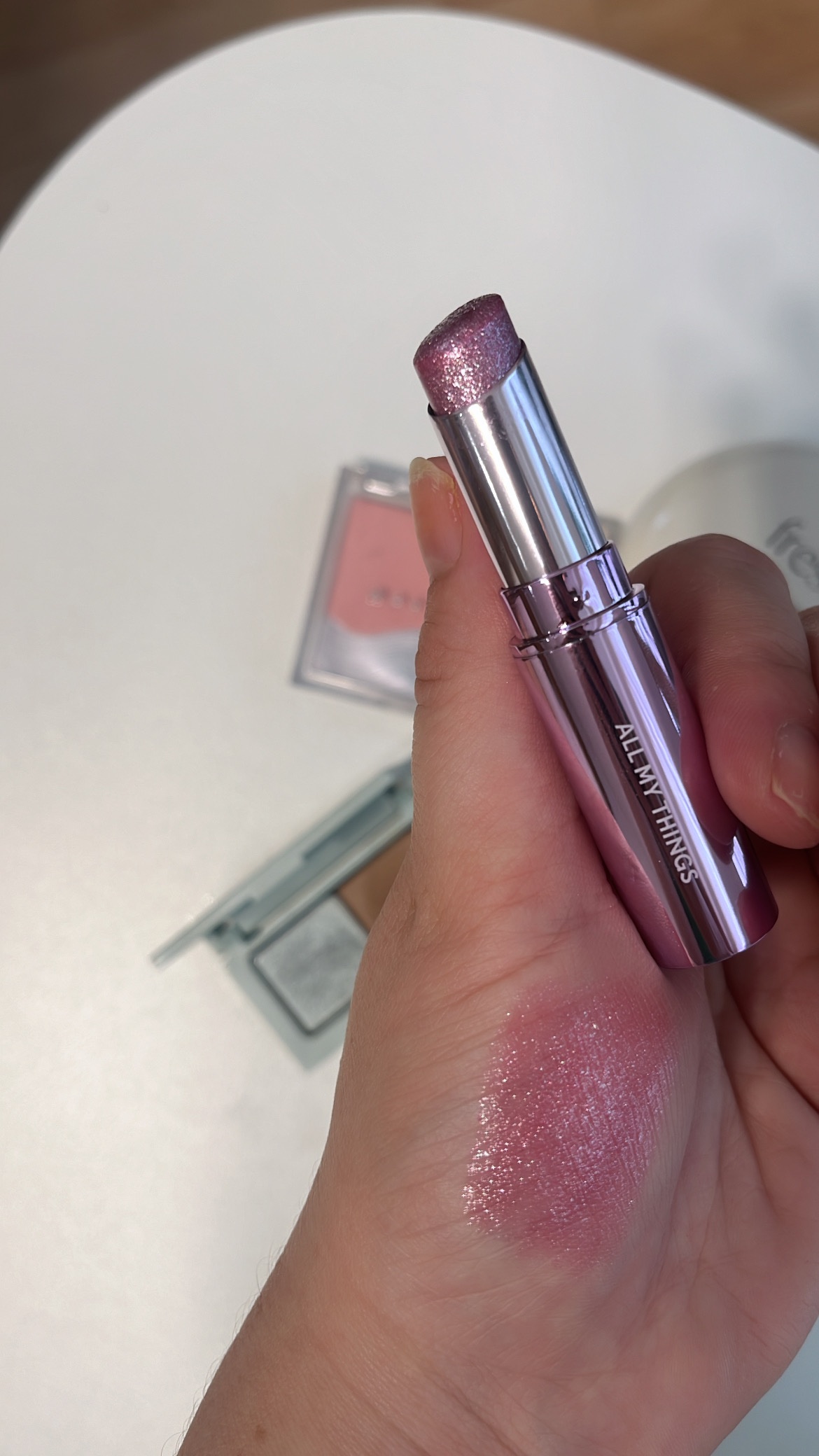 エッグライククッション 203/freshian/クッションファンデーションを使ったクチコミ（2枚目）