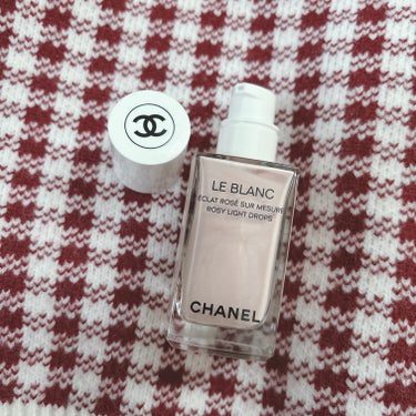 CHANEL ル ブラン ロージー ドロップスのクチコミ「CHANEL
ル ブラン ロージー ドロップス


前から気になってた液状のシャネルのハイライ.....」（1枚目）