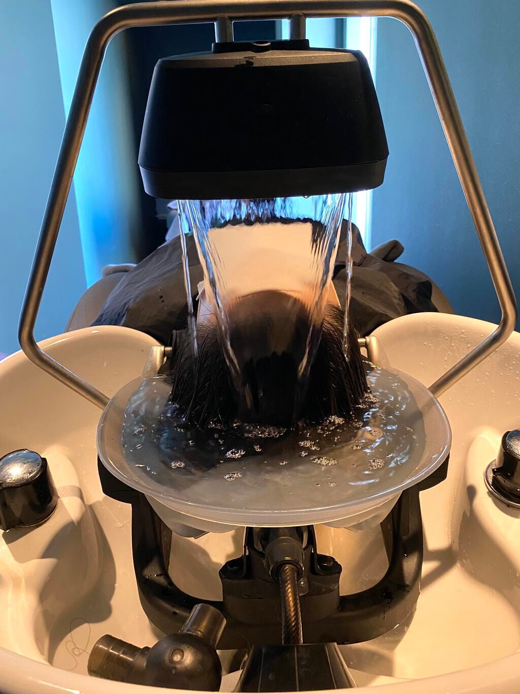 aoi on LIPS 「頭浸浴してきたよ!頭浸浴(とうしんよく)って何⁉️「かけ流し✖..」(3枚目)