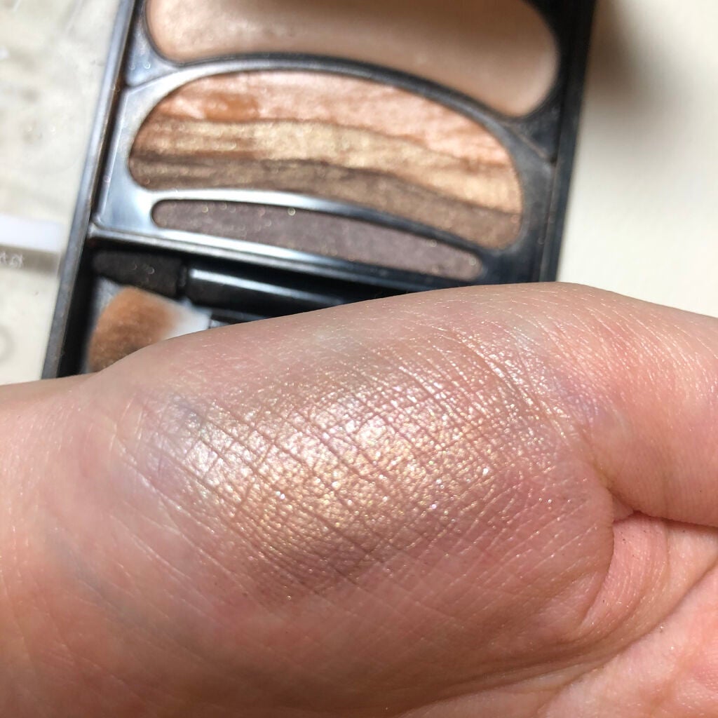 ブラシひと塗りシャドウ/オーブ/アイシャドウパレットを使ったクチコミ(2枚目)