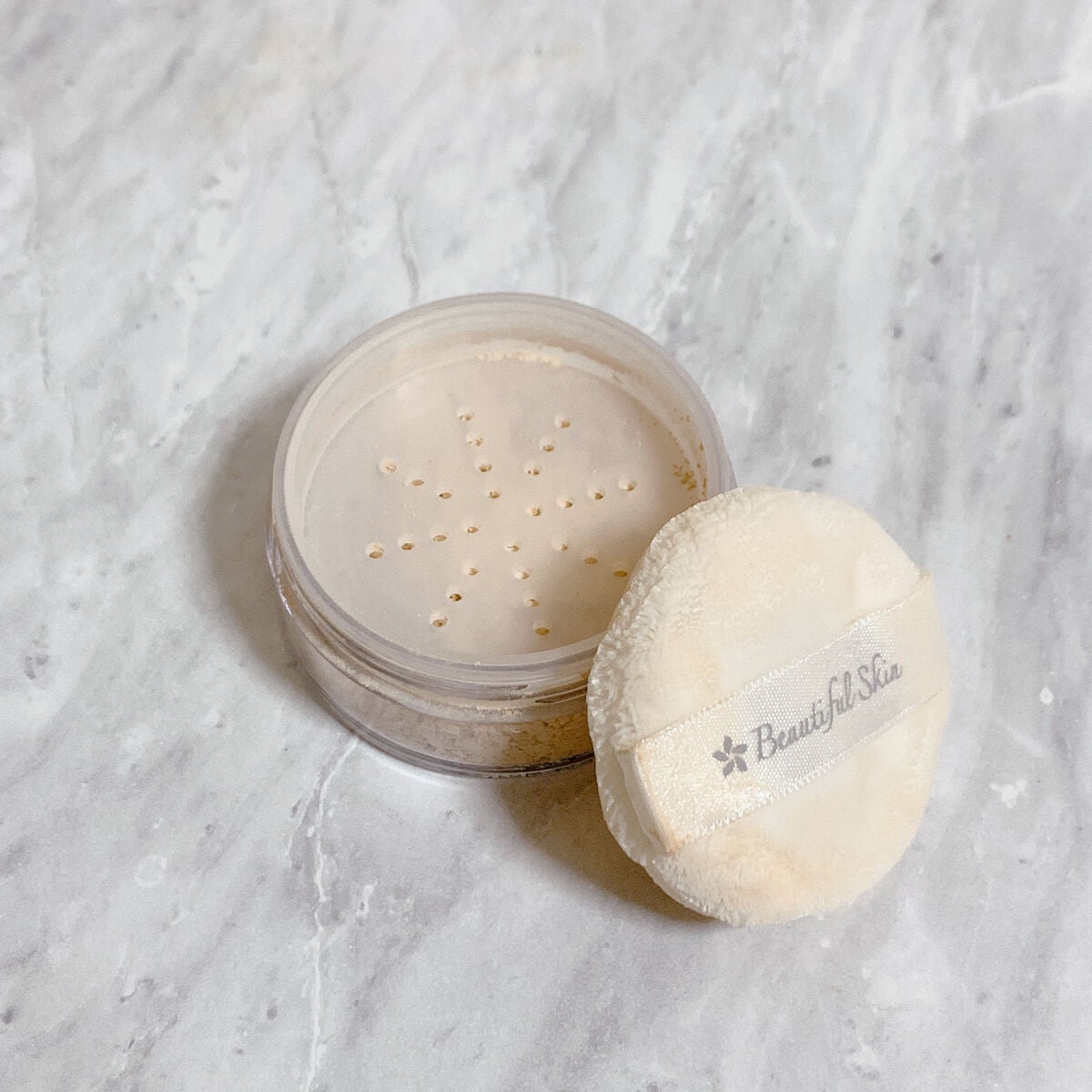 ミネラルファンデーション F/ビューティフルスキン/パウダーファンデーションを使ったクチコミ(2枚目)