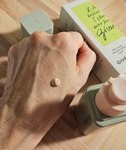 ジヴェルニー 密着カバーファンデーション/GIVERNY/リキッドファンデーションを使ったクチコミ(5枚目)