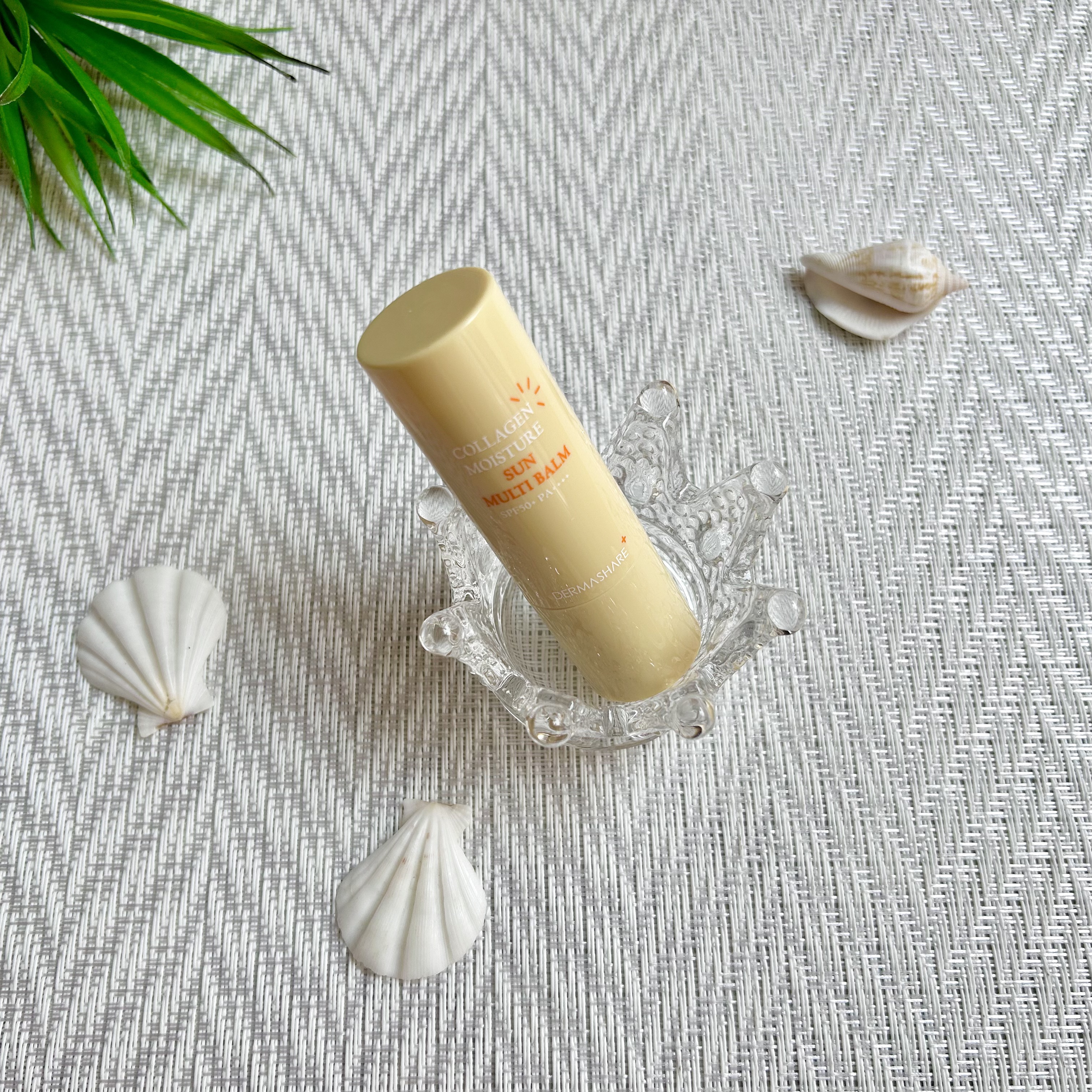 コラーゲンモイスチャーSUNマルチバーム/DERMASHARE/日焼け止めスティックを使ったクチコミ（1枚目）