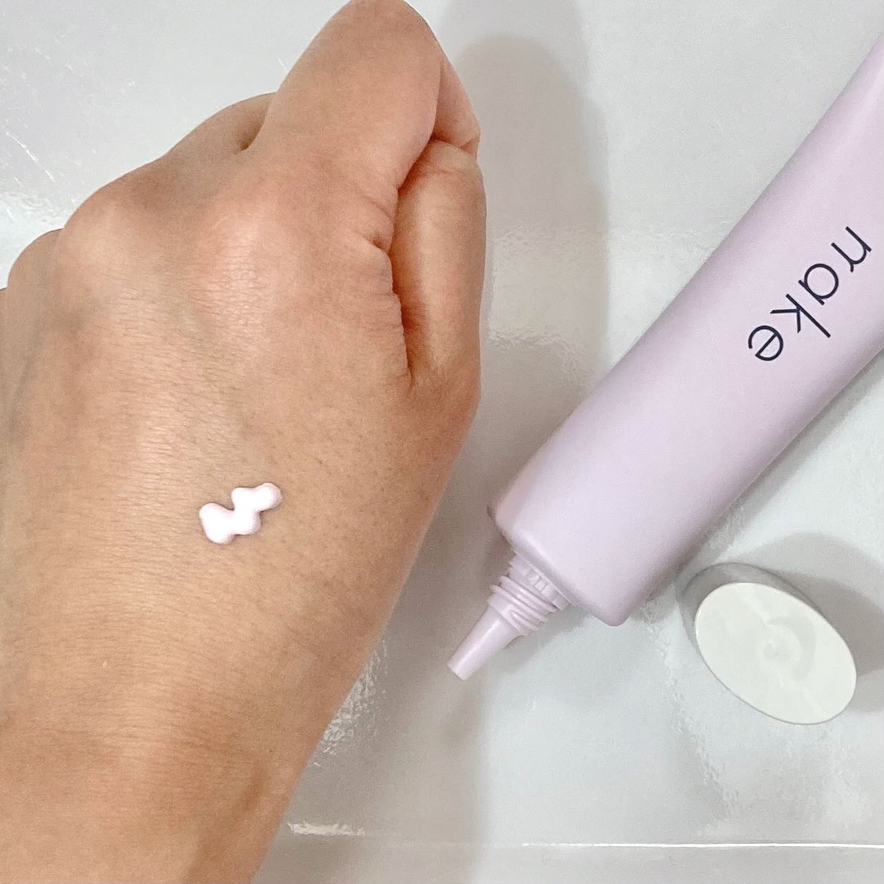 ネイク　カラー　チューニング　ベース/nake/化粧下地を使ったクチコミ（2枚目）