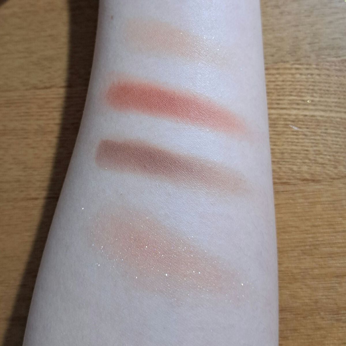 ベターザンアイズ ミュージックシリーズ/rom&nd/アイシャドウパレットを使ったクチコミ(2枚目)