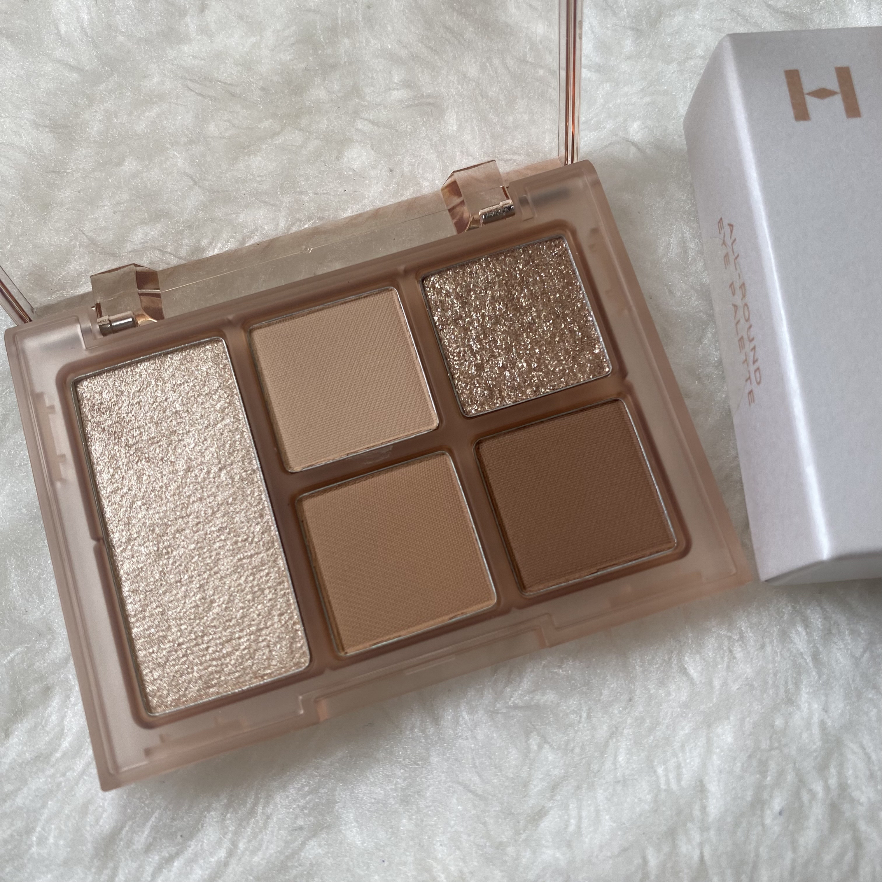 コスメ オールラウンド hince / オールラウンドアイパレットの公式商品情報｜美容