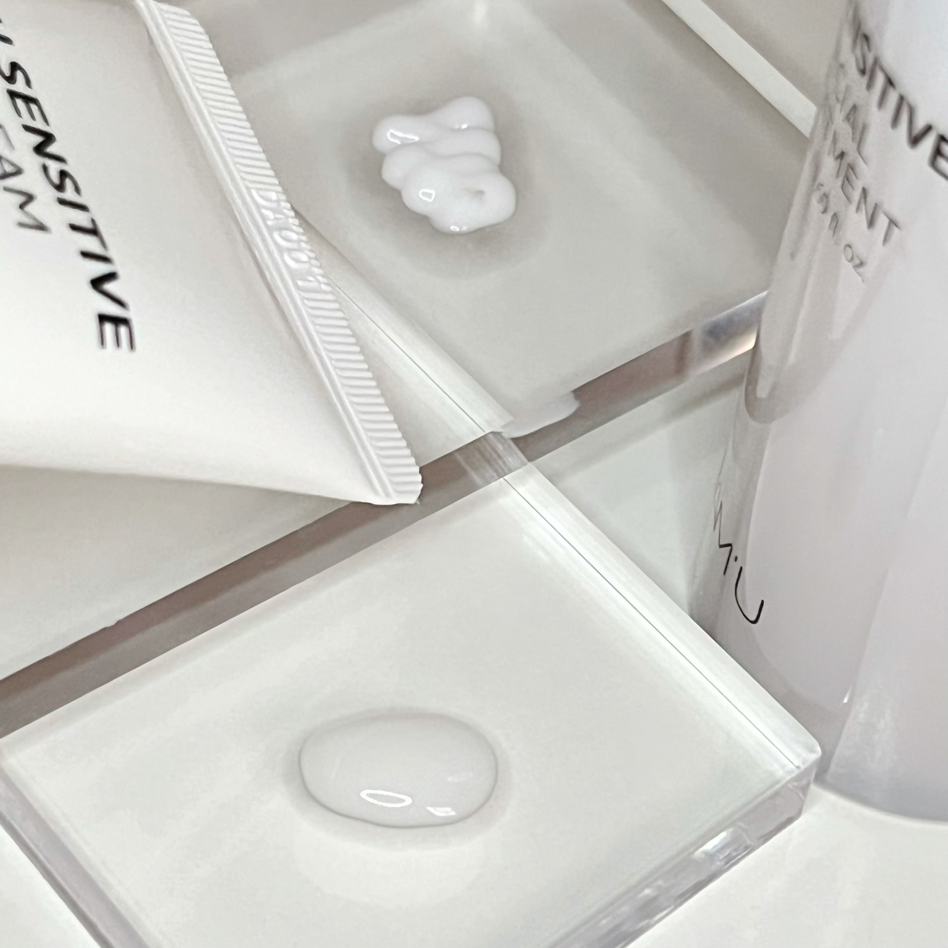 サミュ PHセンシティブフェイシャルトリートメント/SAM'U/美容液を使ったクチコミ（2枚目）