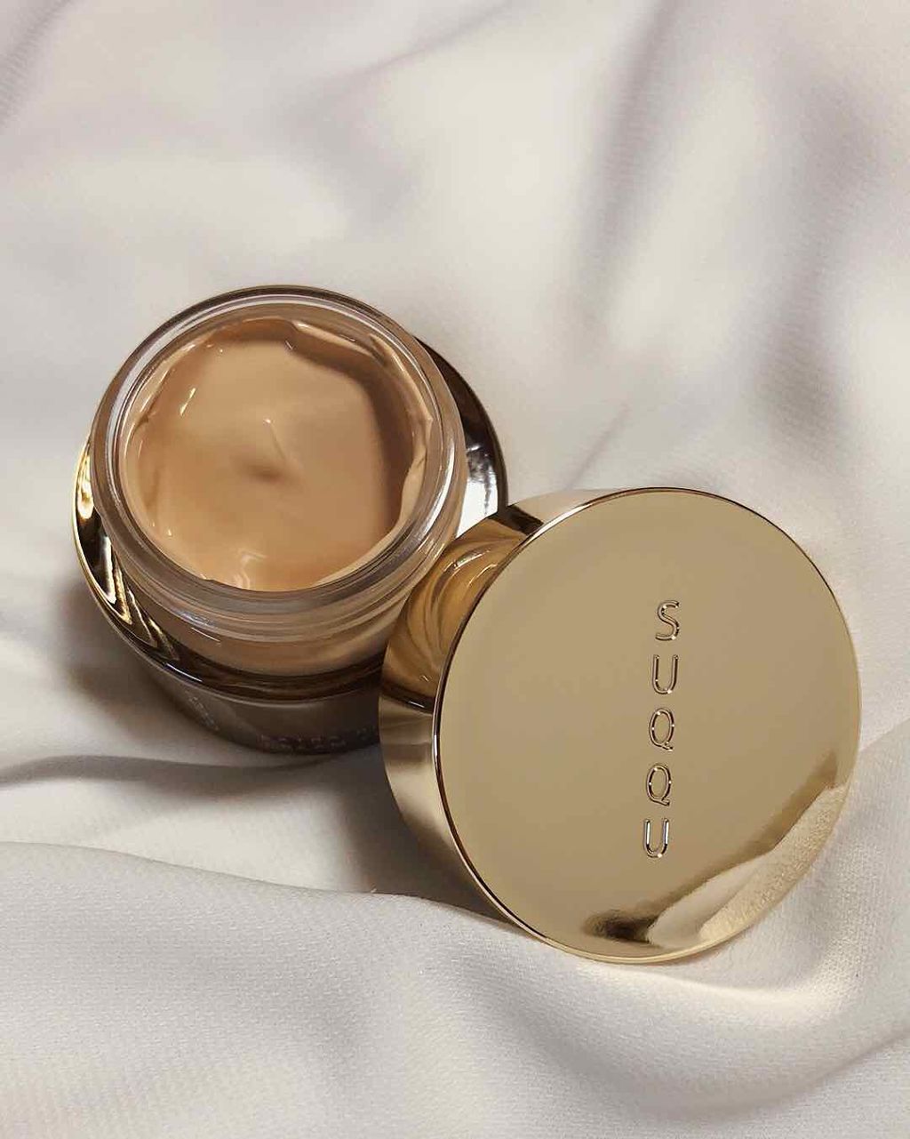 エクストラ リッチ グロウ クリーム ファンデーション/SUQQU/クリーム・エマルジョンファンデーションを使ったクチコミ(1枚目)