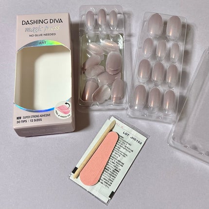 1秒ネイルマジックプレス/DASHINGDIVA MAGICPRESS/ネイルチップ・パーツを使ったクチコミ(4枚目)