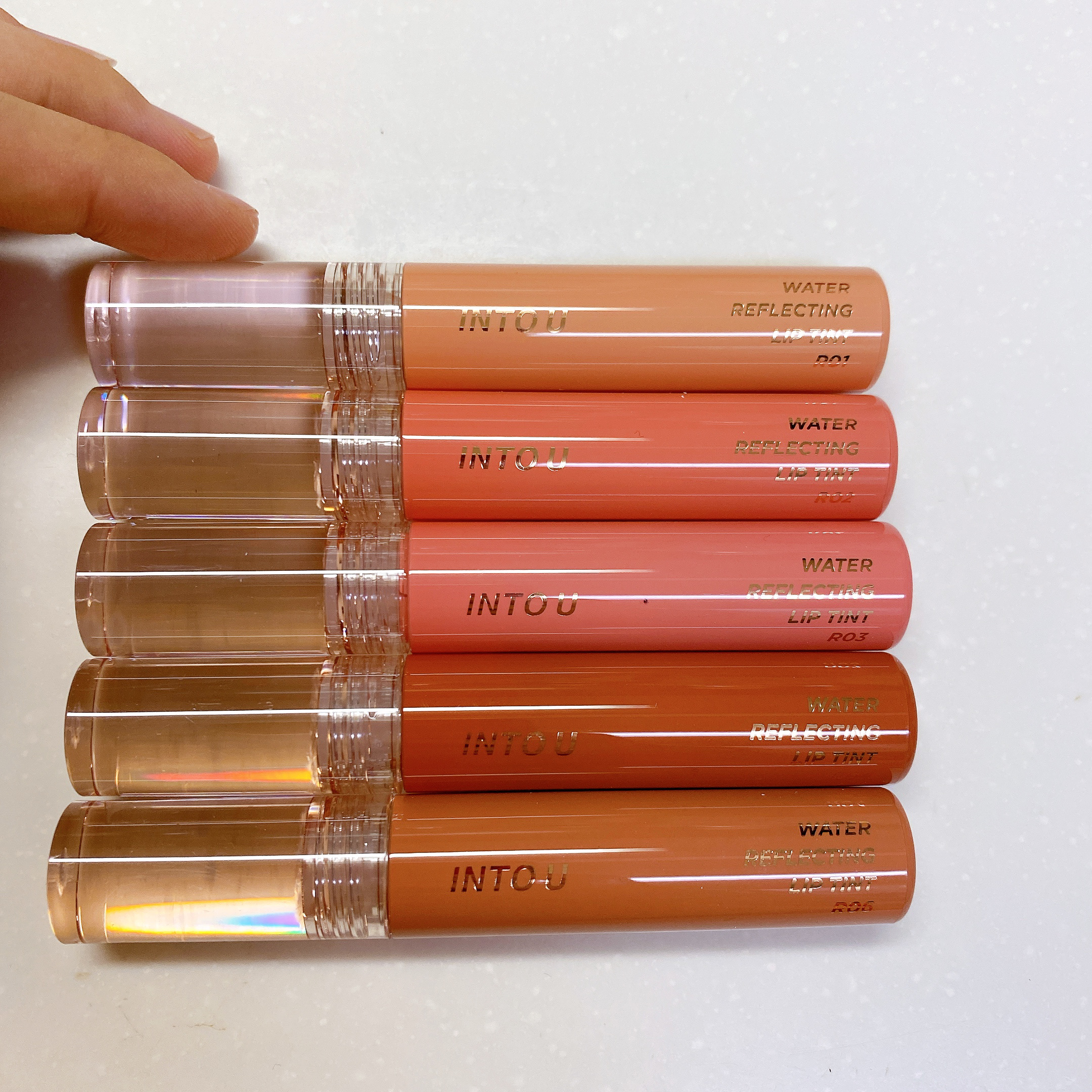 ウォーターリフレクティングリップティント/INTO U/リップティントを使ったクチコミ（1枚目）