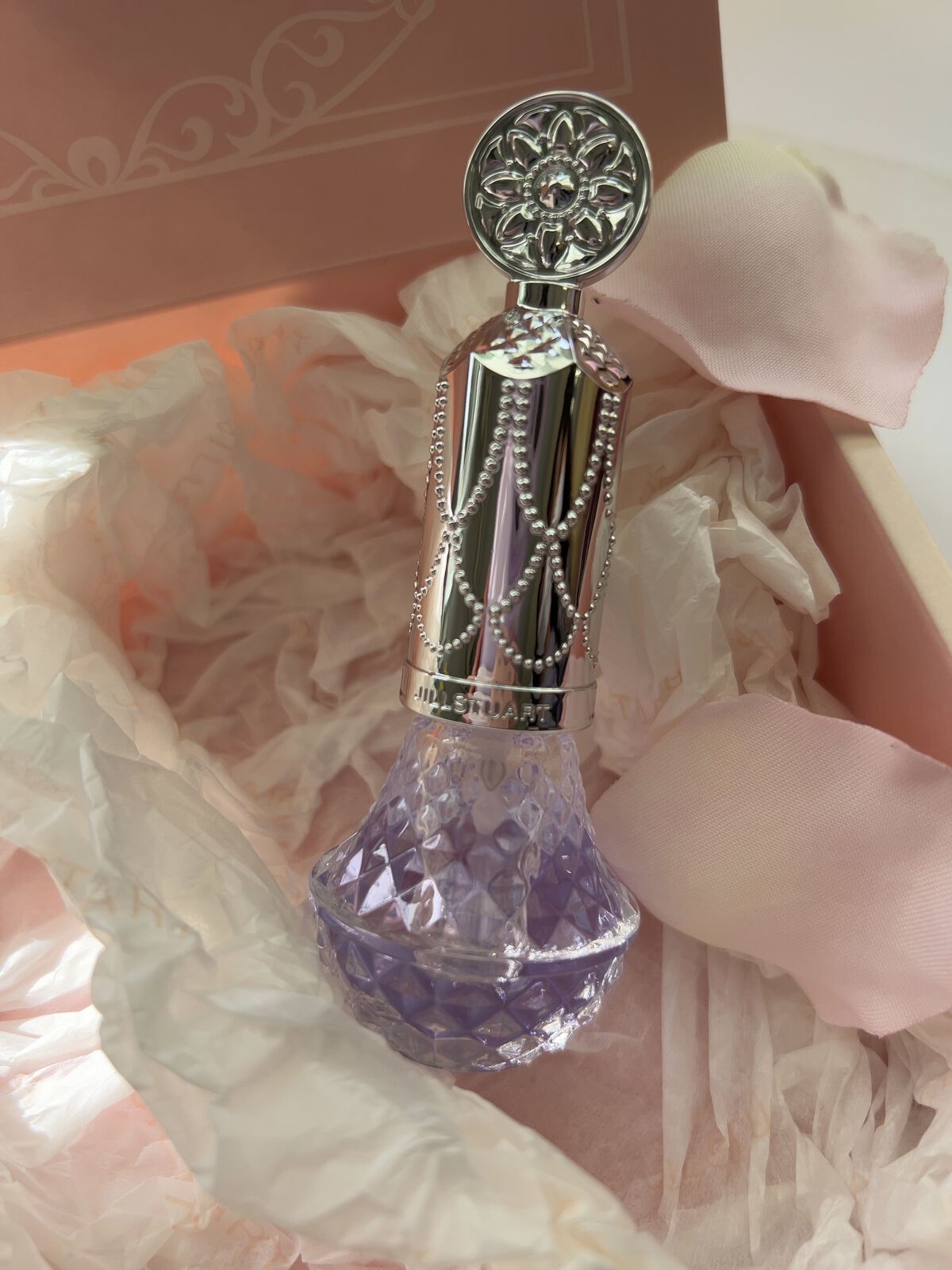 アロマティックフラワー ネイルオイル 02 lavender essence/JILL STUART/ネイルオイル・トリートメントを使ったクチコミ（1枚目）