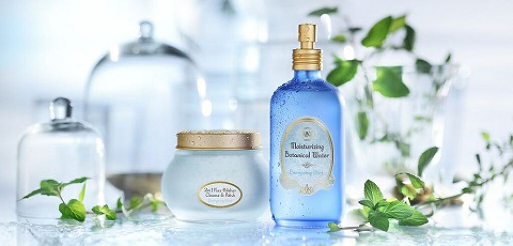 ボタニカルウォーターで、肌も心も満たして。（1枚目）