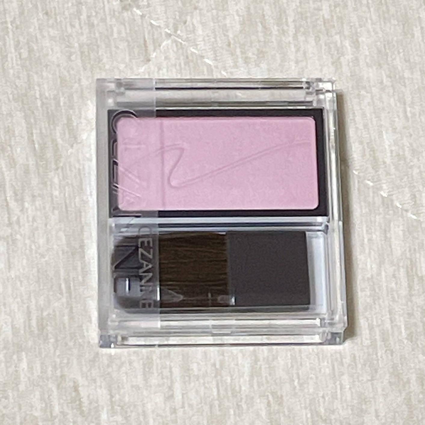 チークブラッシュ/CEZANNE/パウダーチークを使ったクチコミ（2枚目）