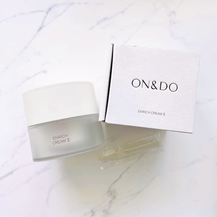 ON&DO エンリッチクリームIIのクチコミ「柔らかくなめらかなクリーム。
すっと伸びてべたつかないので使いやすいです。
もっちり、ふっくら.....」(1枚目)