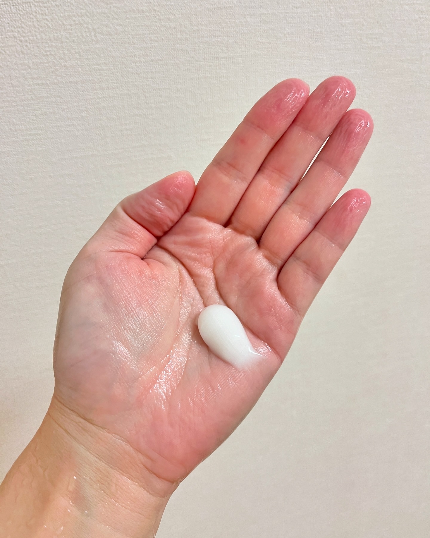 エッセンスイン クレンジングフォーム/d プログラム/洗顔フォームを使ったクチコミ（2枚目）