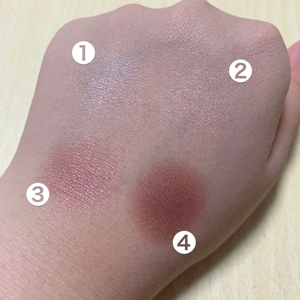 リアルクローズシャドウ/excel/アイシャドウパレットを使ったクチコミ(3枚目)