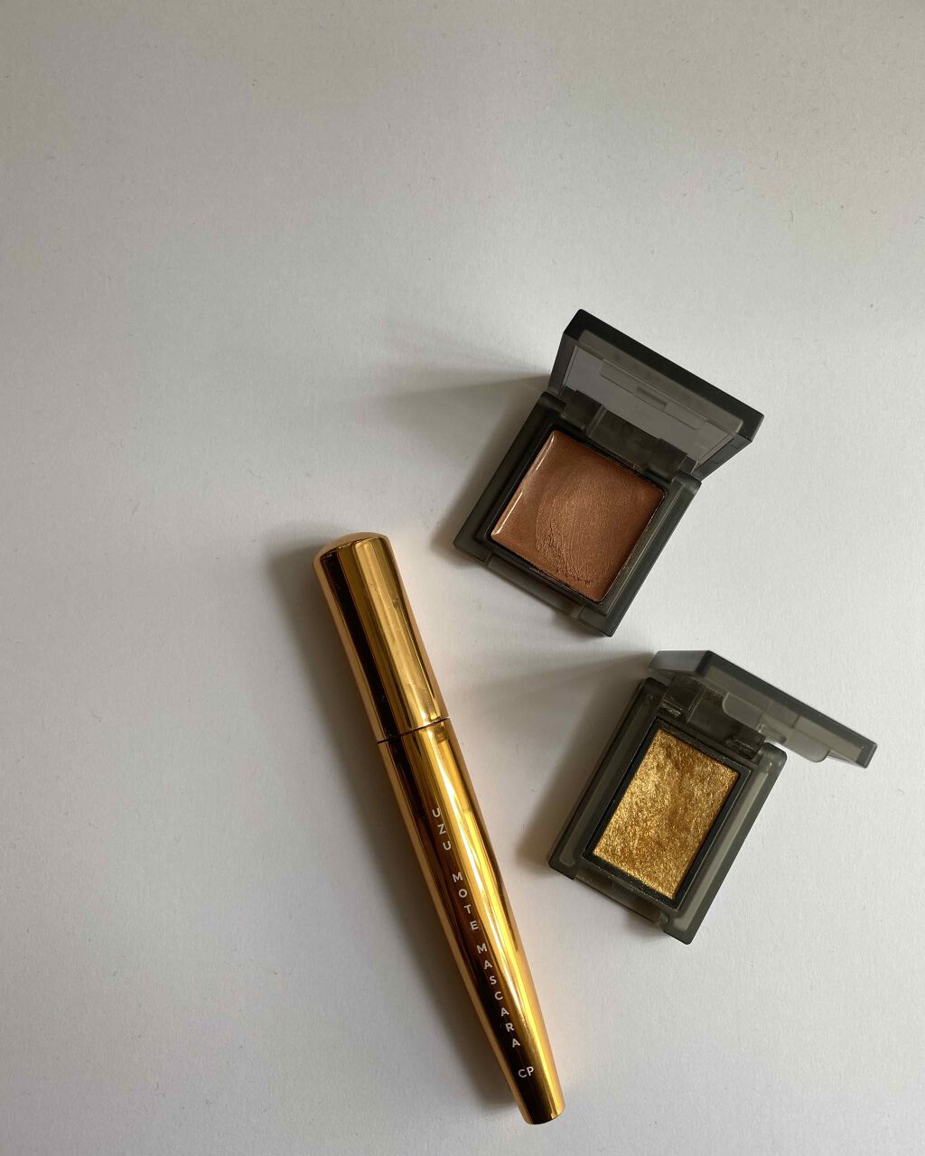 セルヴォーク ヴォランタリー アイズ/Celvoke/単色アイシャドウを使ったクチコミ(2枚目)