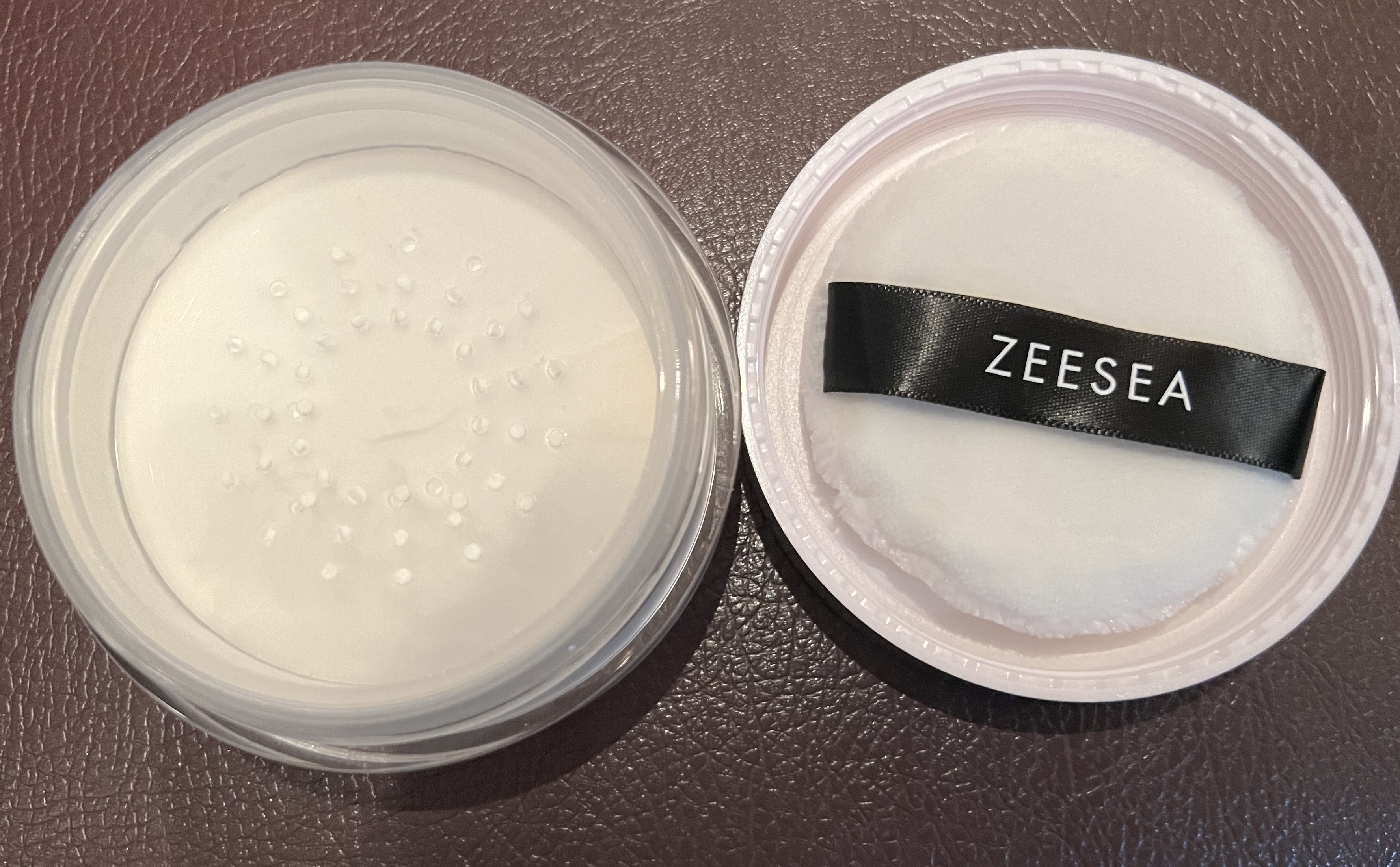 ZEESEA 「ゼロ」粉感皮脂コントロールルースパウダー J00 モイスチャー水パウダー/ZEESEA/ルースパウダーを使ったクチコミ（2枚目）