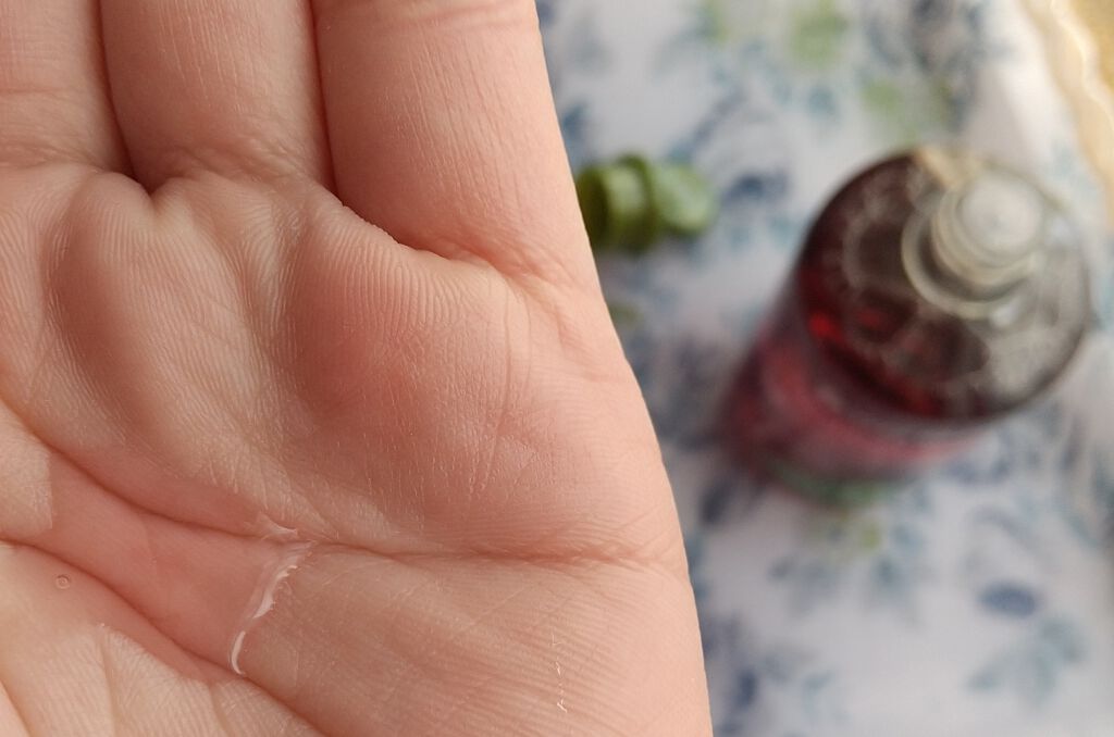 リンシングビネガー シルキーシャイン さらキララズベリー/イヴ・ロシェ/洗い流すヘアトリートメントを使ったクチコミ(2枚目)