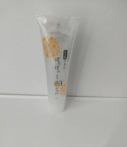 chohoho_s on LIPS 「むき肌つるん ぽろぽろとれる杏ジェル濡れていない肌にのせてこす..」(1枚目)