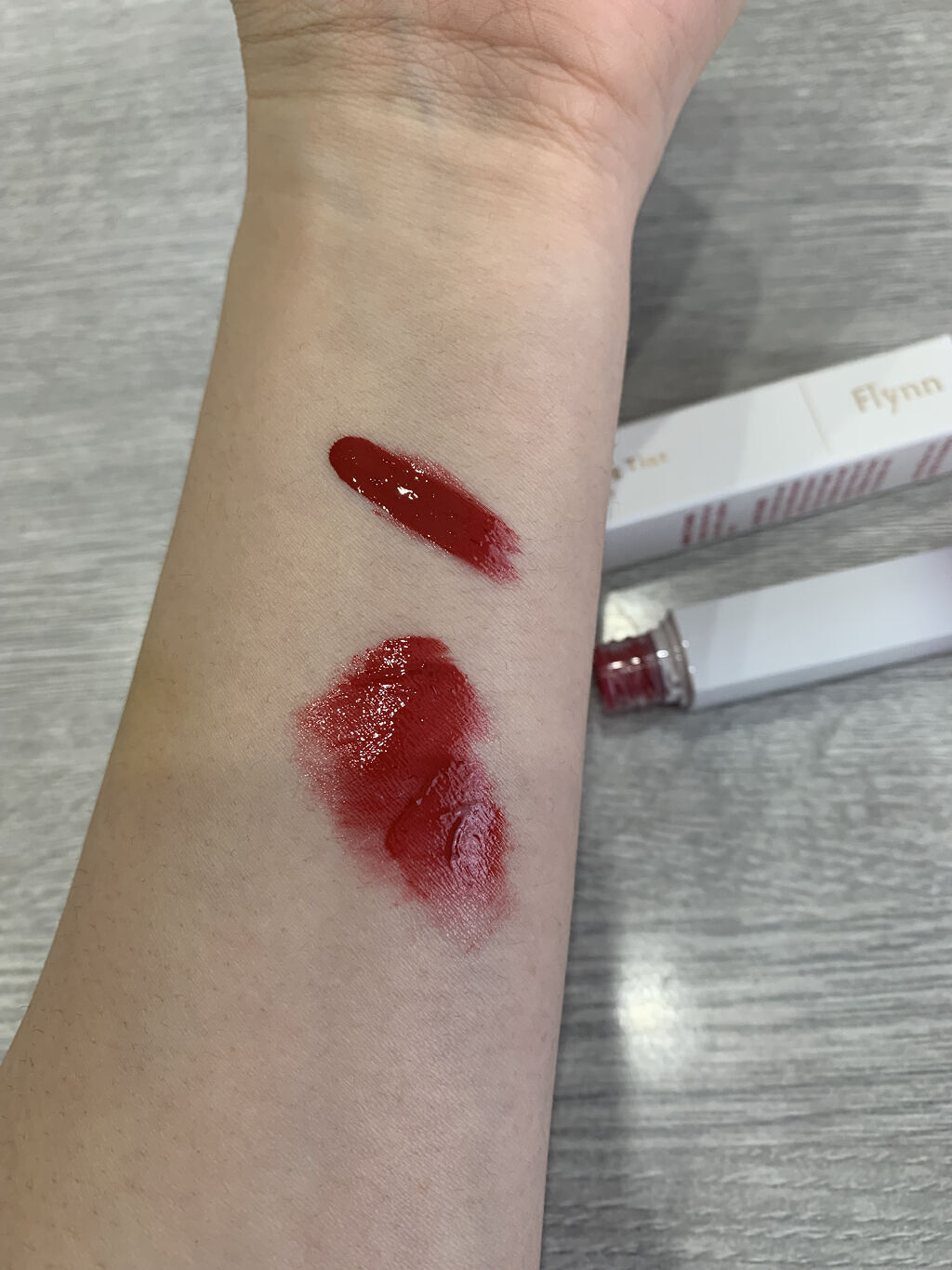 イリュージョンコーティングティント/Flynn/リップティントを使ったクチコミ（3枚目）